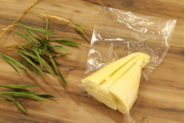 【少量パック！】【たけのこ水煮】採れたて筍の美味しさをそのまま！ たけのこ穂先の水煮　すぐに料理に使える！　真空パック（200g）