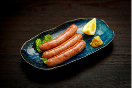 馬豚(バトン）ウインナソーセージ（3本入り）３パック 全国商工会連合会賞受賞 10枚入り馬豚(バトン）ソフトサラミソーセージ  2シート 全国商工会連合会buyer's room 審査員特別賞受賞