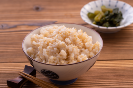 【令和6年新米】熊本の美味しい水で育てた白く輝く玄米5キロ「くまさんの力」(熊本県品種/農薬化学肥料不使用栽培)