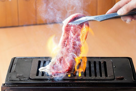 【在庫限り】BBQで大活躍！10秒焼き［ 肩ローススライス 320g ］（２人前）鹿児島県 黒毛和牛 牛肉 さつま福永牛 受賞歴多数［ お取り寄せ 肉  牛肉  花見 おすすめ  特別価格 ］