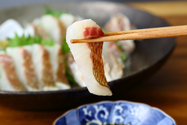 【父の日ギフト】深い旨味と優しい甘味のブランド真鯛♪幸せの口溶け！＜３枚おろし皮あり＞