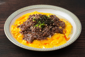 卵と牛肉のオイスター炒め