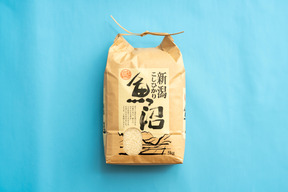 【年末セール‼】【R7新米】南魚沼産コシヒカリ 白米5kg ひらくの里ファーム 慣行栽培