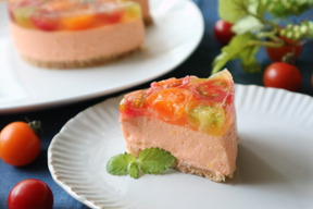 トマトのレアチーズケーキ