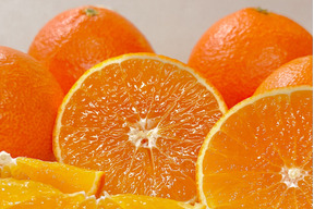 【気づけば、もう一切れ】完熟ハウス 福まどんな《ご家庭用 1kg》｜サイズ混合｜愛媛・西宇和産