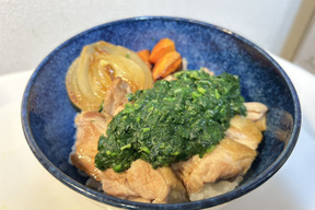 モロチキ丼