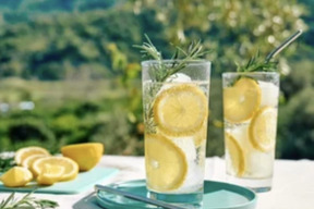 天然のスポーツドリンク！非加熱はちみつで作る🐝ハニーレモネード🍯
