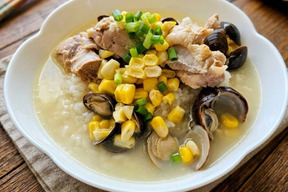 鶏肉としじみの旨塩コーンクッパ