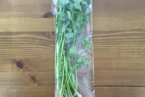 ผ กช 根付きパクチー 500g 農薬 化学肥料不使用 千葉県産 食べチョク 農家 漁師の産直ネット通販 旬の食材を生産者直送