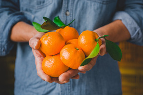 人気No.1手が止まらない有田みかん5kg！糖度11度〜
