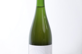 新定番！料理がおいしい梅ワイン　自然栽培の梅100%使用(無添加)
Japanese apricot sparkling wine 'TIES+' 750ml