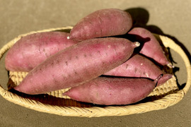 ホクホクむっちり「栗かぐや」色々なサイズ入り 3キロ箱