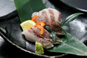 【9周年感謝祭】鯛昆布締め 約60g×2パック（スライス済）皮目湯引き済み！熨斗対応可
