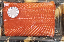 【-60冷凍】刺身がうまい！輝サーモン柵4P800g