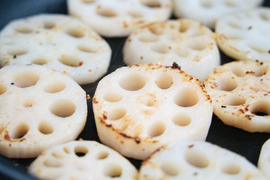 【今が旬のれんこん】産地白石町のあま〜いシャキシャキ蓮根1kg (500g×2袋)