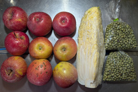 リンゴ、白菜、青大豆