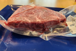 ジューシーなのにあっさり‼日本人好みの味わい★黒毛和牛肉「ランプ」ステーキ★130ｇ/個　　～美味しいをあきらめたくない貴方へ～