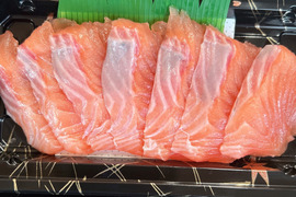 【今が旬】大間産サクラマスお刺身