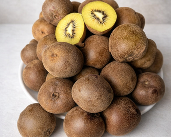 【家庭用たっぷり】30〜35個入るキウイ 約3kg
農薬・化学肥料不使用｜八女産アップルキウイ