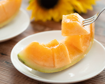 【金賞受賞】シルキーメロン『ロピア』7kg(4～6玉)