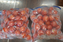 冷凍　笑ちゃんトマト　２ｋｇ×２袋