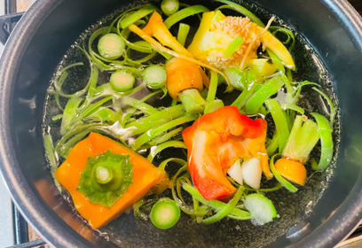 野菜くずでつくる究極のだし「ベジブロス」【食品ロス削減】