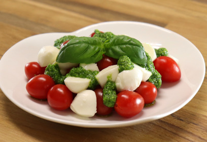 高糖度ミニトマトシュガープラムのカプレーゼ