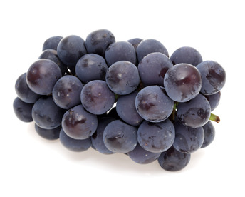 濃厚な甘さ！朝どれ直送＜種なし巨峰 約700g＞たべきりサイズ（350g×2房）