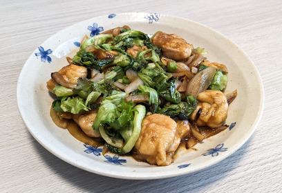 レタスと鶏肉の甘酢炒め