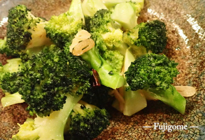 ブロッコリー炒めだよ