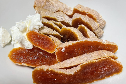 干し柿のクリームチーズ添え