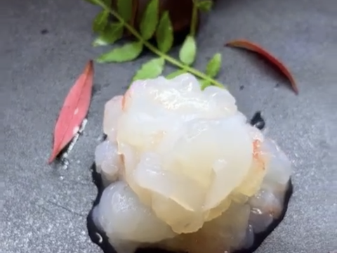 限定品❗️小さくても美味い‼️
凍眠凍結　伊勢海老 1kg位入り
8〜10尾入り