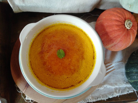 かぼちゃ食べ比べ！10kg ブラックのジョー、プッチーニ、栗っぷち白い坊ちゃん、赤い坊ちゃん10kgおまかせセット
上記いずれか4品種が入っています