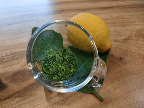 【あなたの新しい調味料へ】香り高い「レモンの葉」