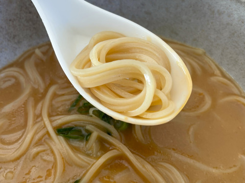 【米粉の玄米麺】（スープ付）2食入×2袋　味噌ラーメン　半生　特別栽培『コシヒカリ』使用