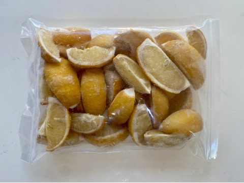 三ケ日果汁あふれる【凍らせ生レモン（くし形カット）】2kg(500ｇ×4袋)本州の方限定