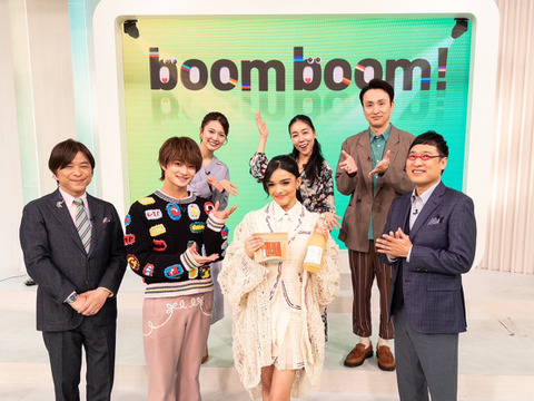 ＼(^-^)／２万本突破いたしました＼(^-^)／
完全無添加✨完熟りんご３品種ブレンド 「百年の想い 」1リットル 3本