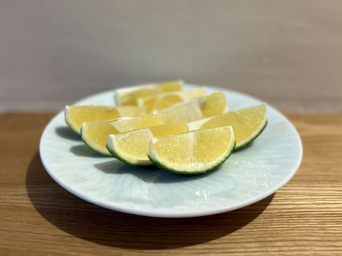 果汁たっぷり！香り豊か！今が旬のレモン『マイヤー』2kg