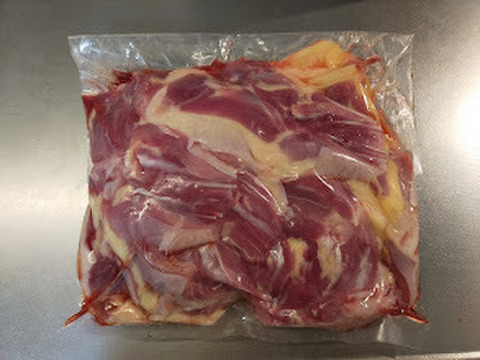 【動物福祉】に配慮して育った鶏肉（モモ＋胸）と平飼い卵！