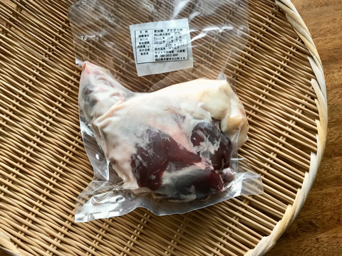 希少✨「アナグマ肉【モモ（骨付き）】680gブロック」221004-9 フレンチで人気のジビエ！