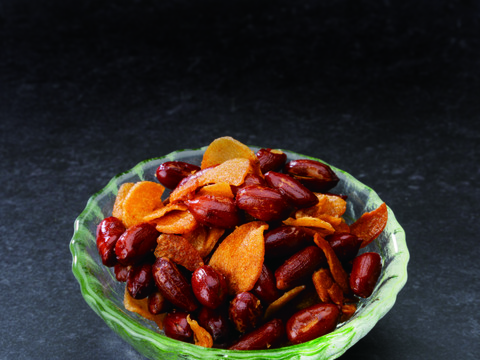 フライドガーリックとピーナッツのおつまみスナック50g×３p【冬ギフト】