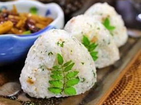 【数量限定☆山セット🎁】香りいっぱい！お得いっぱい！旬の春野菜詰め合わせ箱☆🥗🥕🥦＋山椒の葉付き🌿