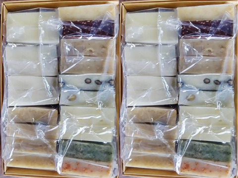 手づくり切りもちセット桜：新潟産こがねもちを時間をかけて蒸して搗いた本格的な切りもちと、味もちが入ったセット