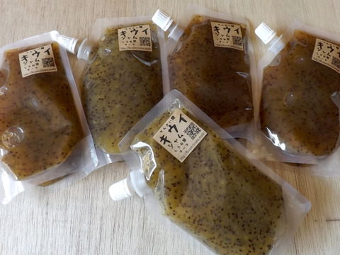 キウイジャム　200ｇ✕ 4個　ビニールパウチ入り