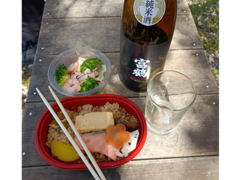 【夏ギフト】旨味たっぷり、淡い甘塩味の後口が特徴　　富鶴　特別純米　竹林　720ml瓶