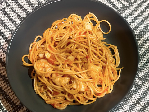 マイルドな酸味と甘味　大玉トマト　れおん・麗夏　約2kg