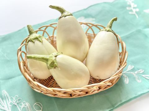 とろけるような食感と甘み。とろ～り旨なす/約2kg4~6個入り(茨城県産)