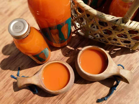 農薬・化学肥料不使用の人参を搾った人参ジュース 350㎖×8本