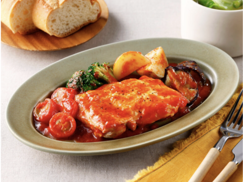 【三つ星店出身シェフ監修】国産食材100％ Vivid TABLE チキン食べ比べ4食セット