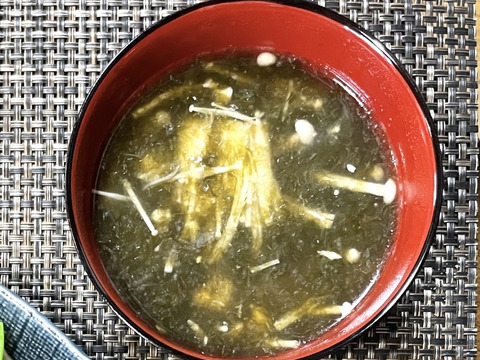 ★北海道えのき汁の具★【北海道産】えのきと国産海苔を使用！お味噌汁の具に困ったときにとっても便利！パッとはなしてちょい足し！北海道産えのき汁の具30ｇ×2個
